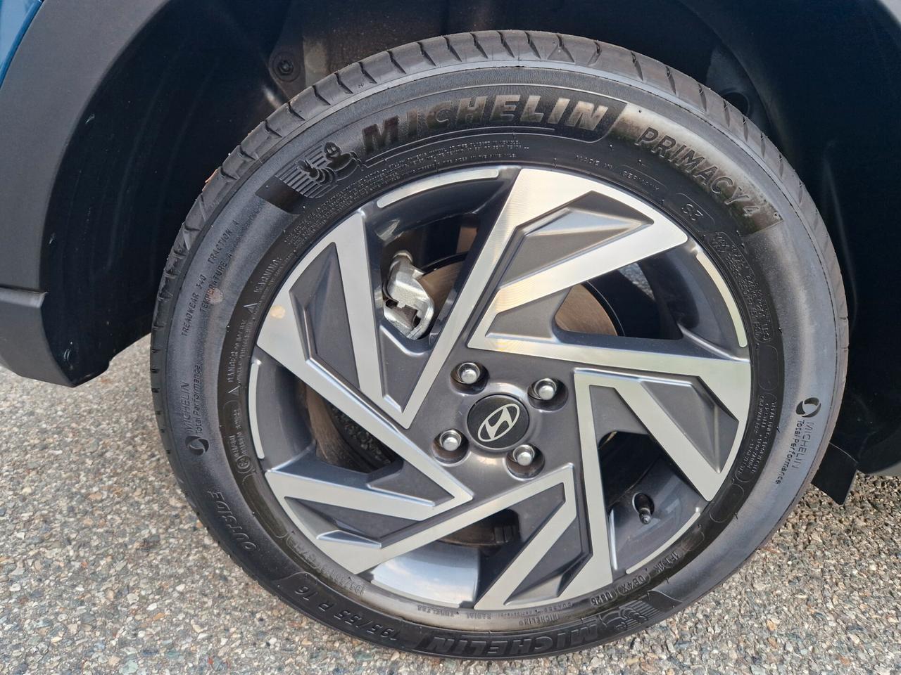 Hyundai BAYON 1.2 88CV "SOLO 6.200 km" Carplay, Navi, Telecamera