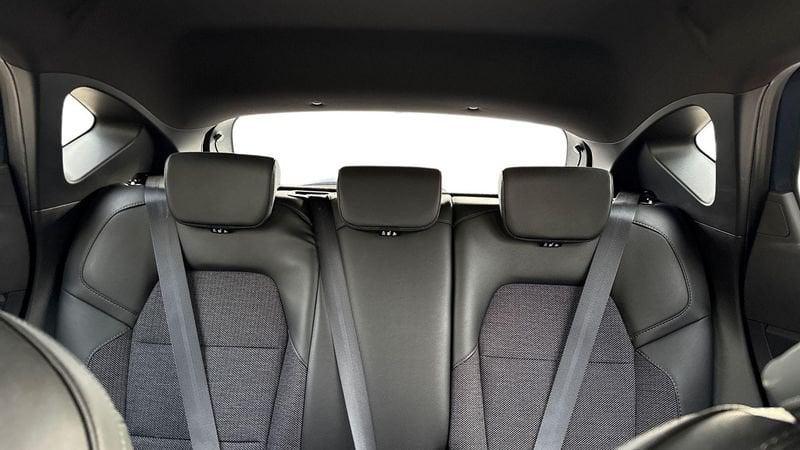 Renault Captur 1.6 E-Tech full hybrid Rive Gauche 145cv auto