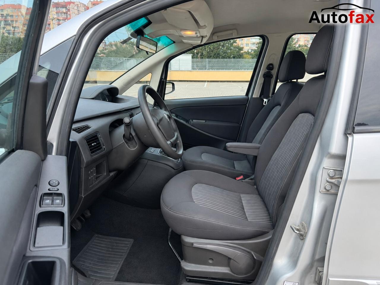 Lancia Musa 1.4 16V 95CV Poltrona Frau – Neopatentati