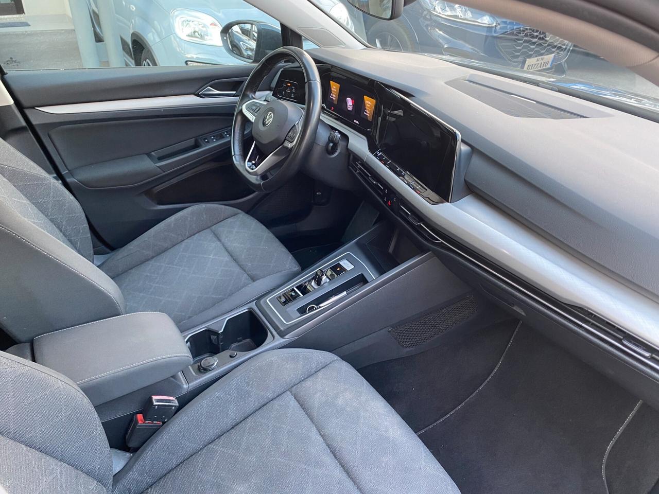 Volkswagen Golf 1.0 eTSI EVO DSG Life - CAMBIO AUTOMATICO DSG