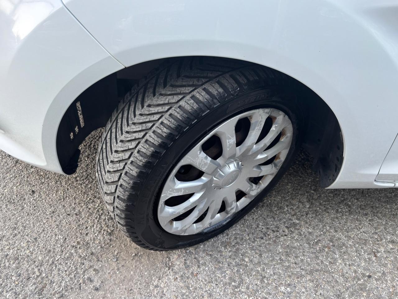 Ford Fiesta 1.4 3 porte GPL OK NEOPATENTATI