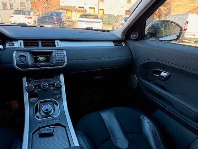 Land Rover Range Evoque 2.2 TD4 5p. Pure