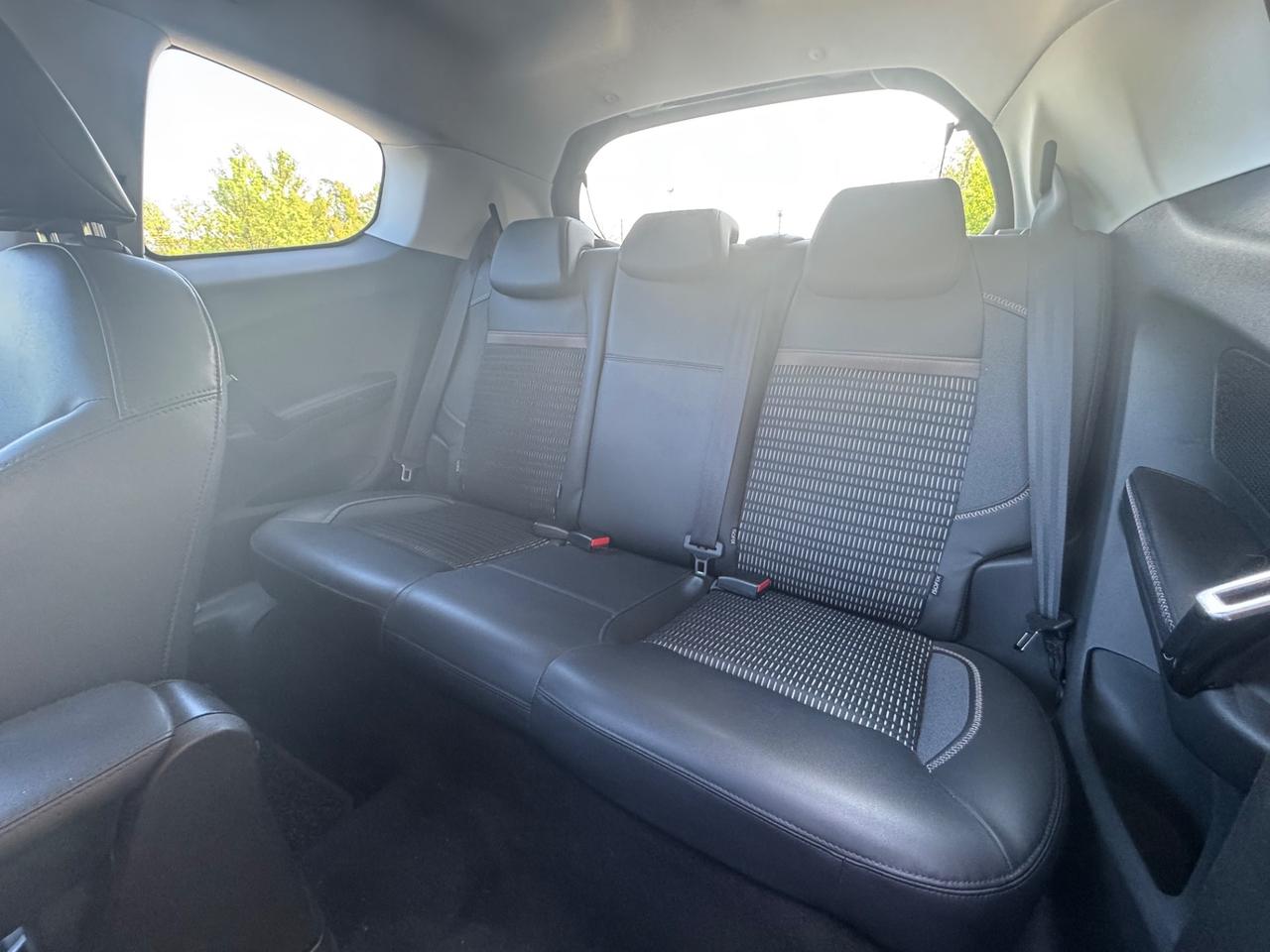 Peugeot 208 1.2 VTi 82 CV Splendide Condizioni