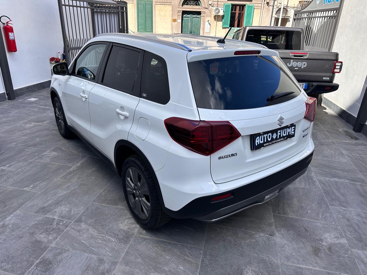 Suzuki Vitara 1.4 Hybrid Top