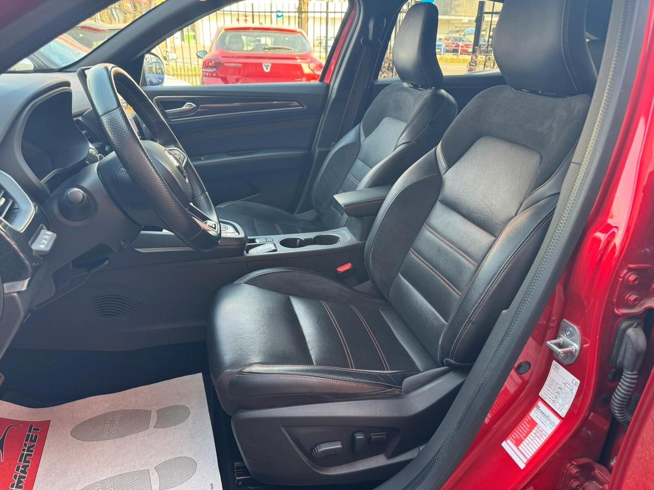 Renault Arkana Hybrid E-Tech 145 CV R.S. Line