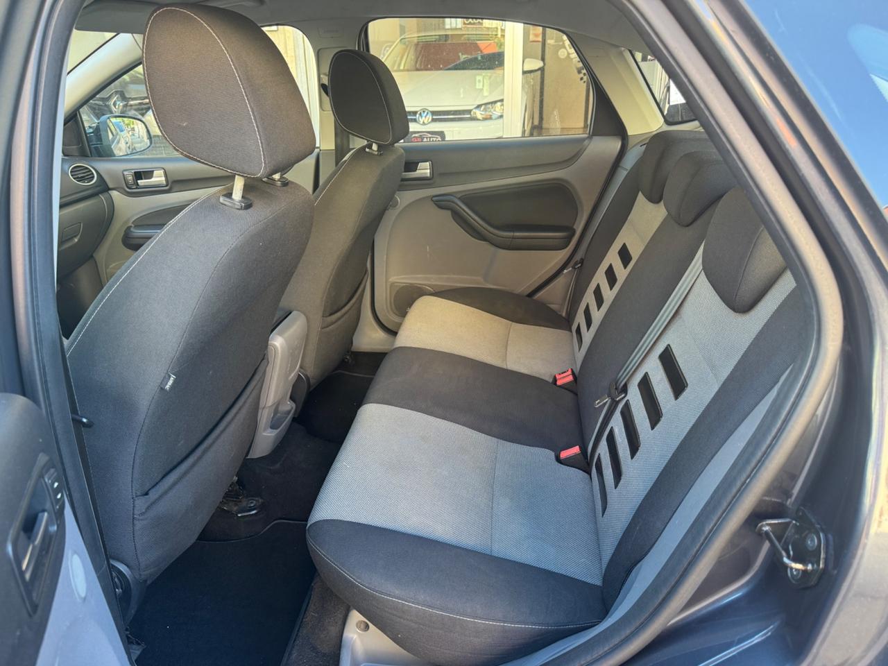 Ford Focus 1.6 TDCi 110CV berlina