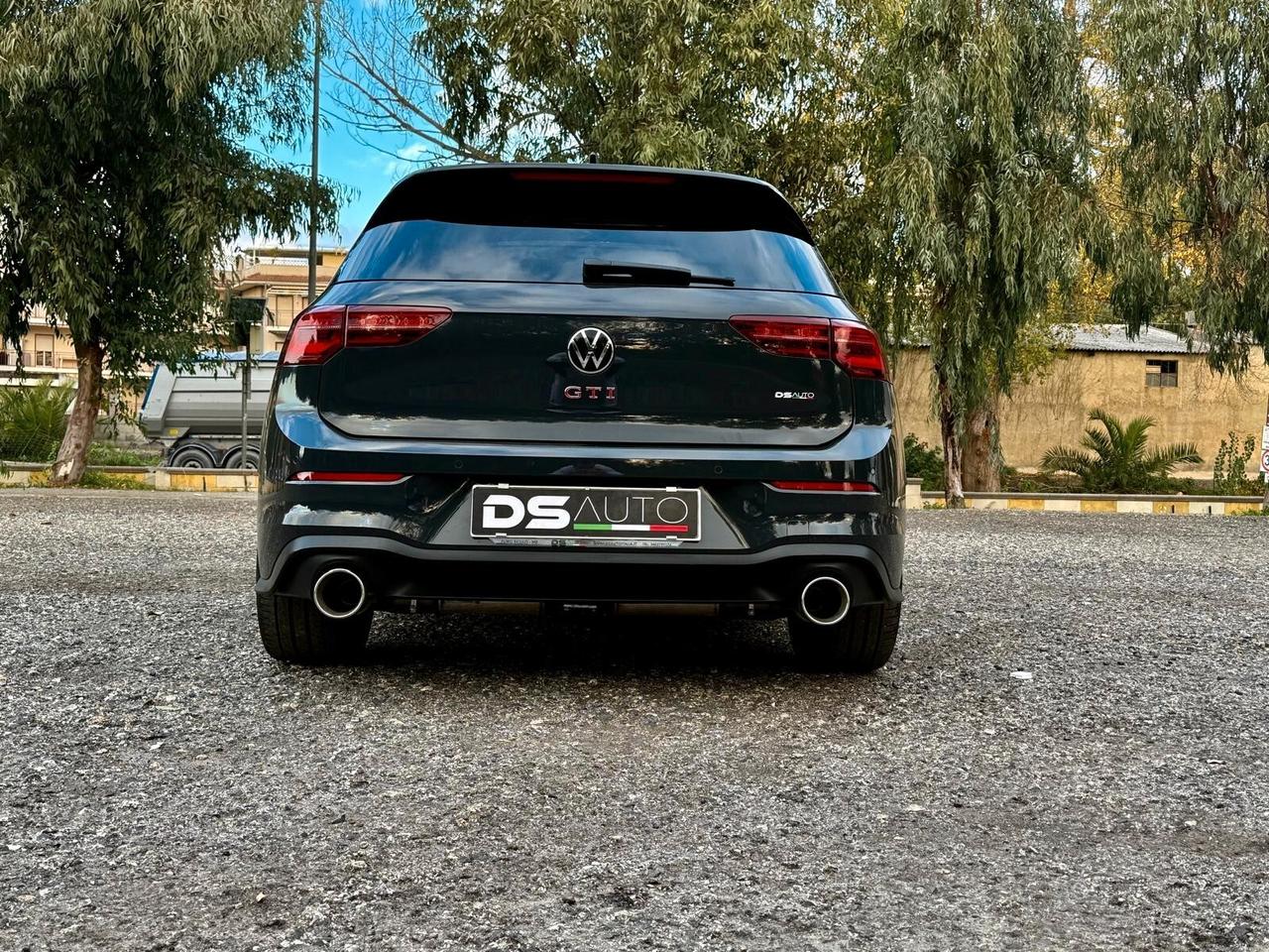 Volkswagen Golf GTI 2.0 TSI DSG