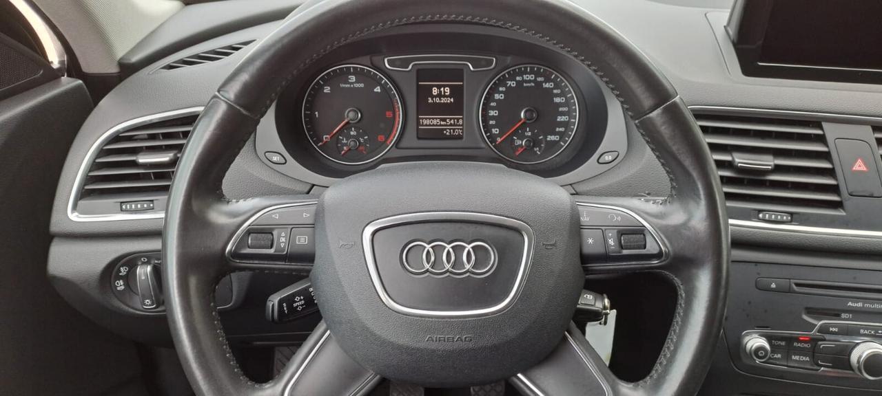 Audi Q3 2.0 TDI Business