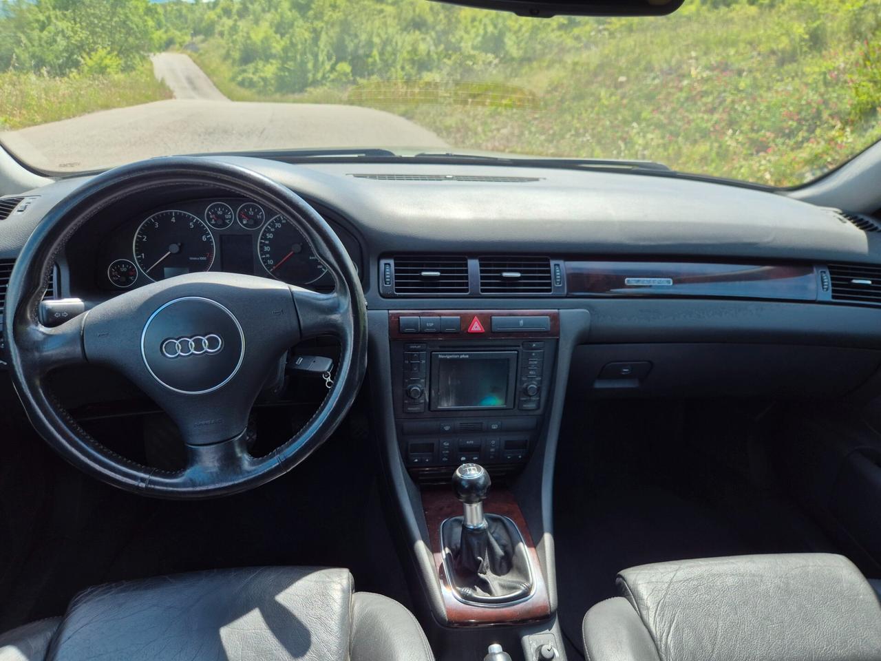 Audi A6 2.7 V6 turbo cat Avant quattro