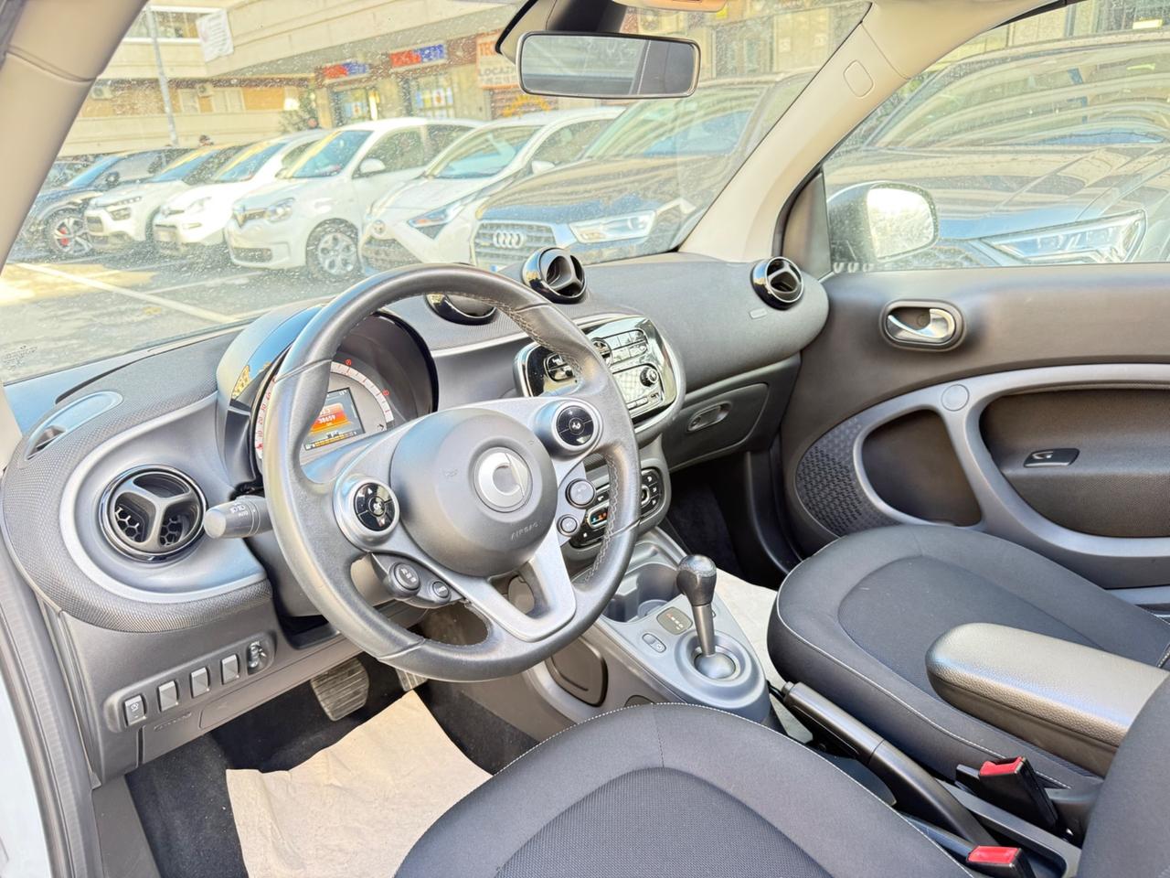 Smart ForTwo 90 0.9 T twinamic cabrio Passion LED PDC BLUETOOTH