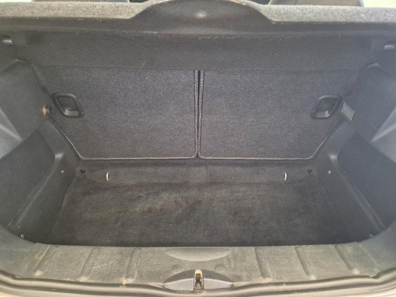 Mini Cooper 1.6 3 p. - NEOPATENTATI