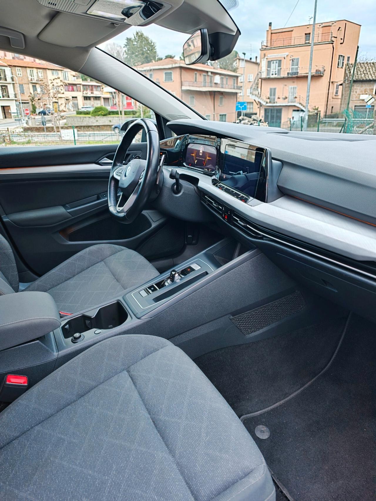 Volkswagen Golf 2.0 TDI 150 CV R-Line DSG