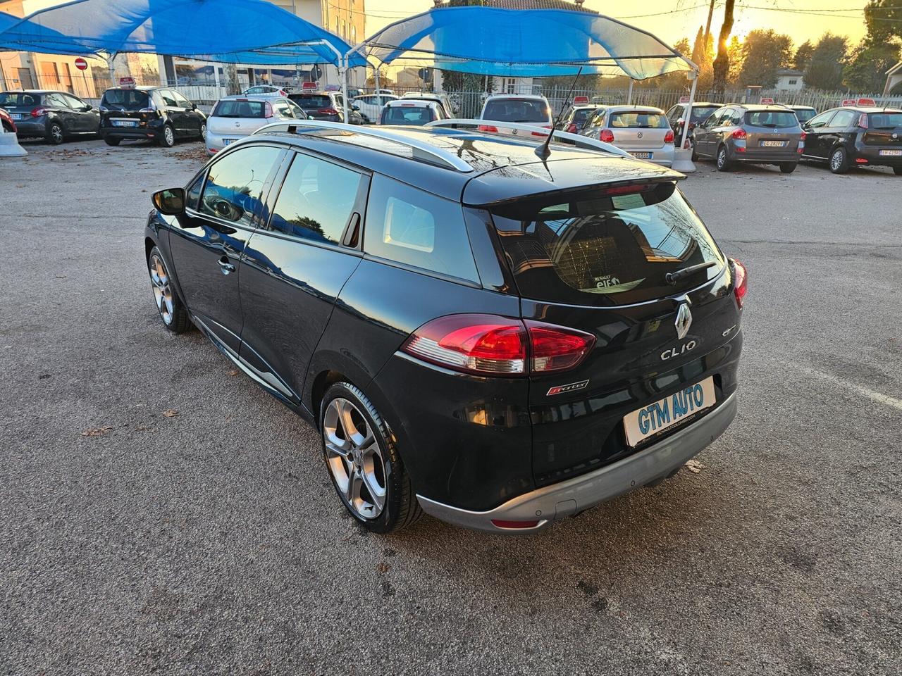 Renault Clio Sporter 1.2 TCe 120CV EDC