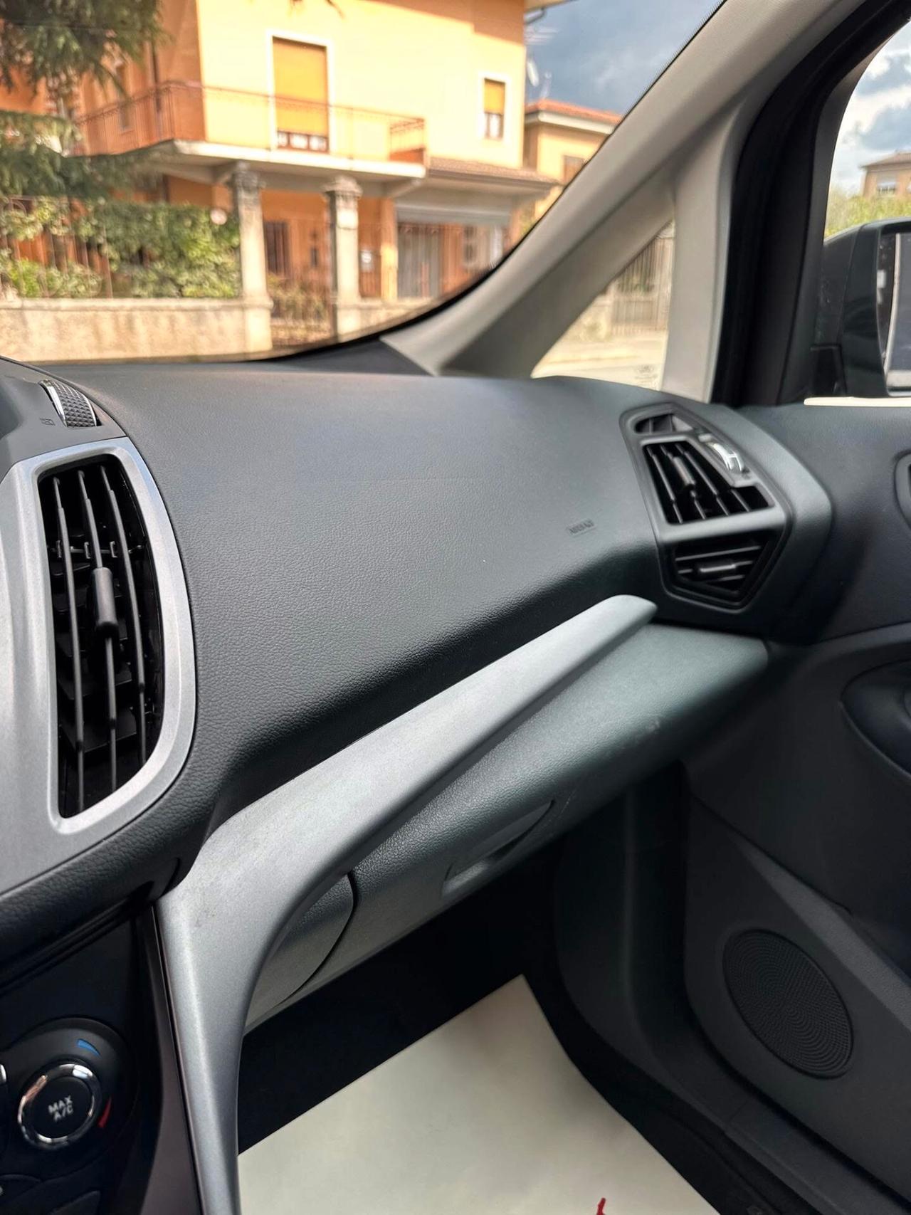 Ford C-Max 1.6 TDCi 115CV Titanium
