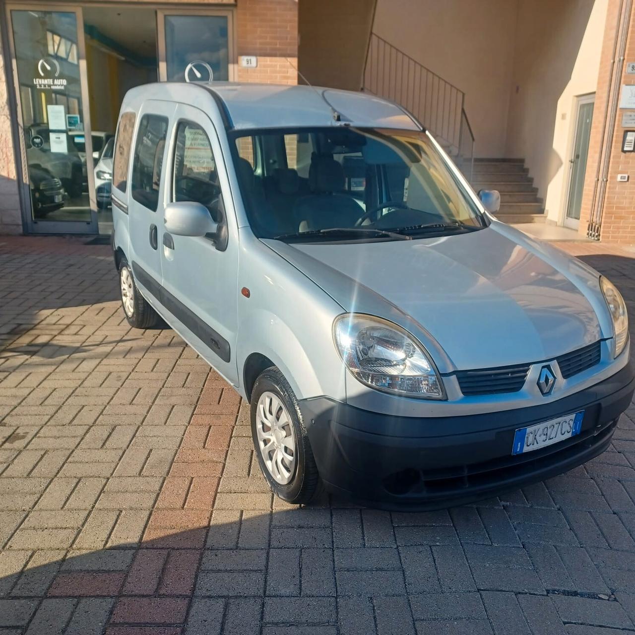 165.188KM NESSUN PROBLEMA KANGOO 1.2