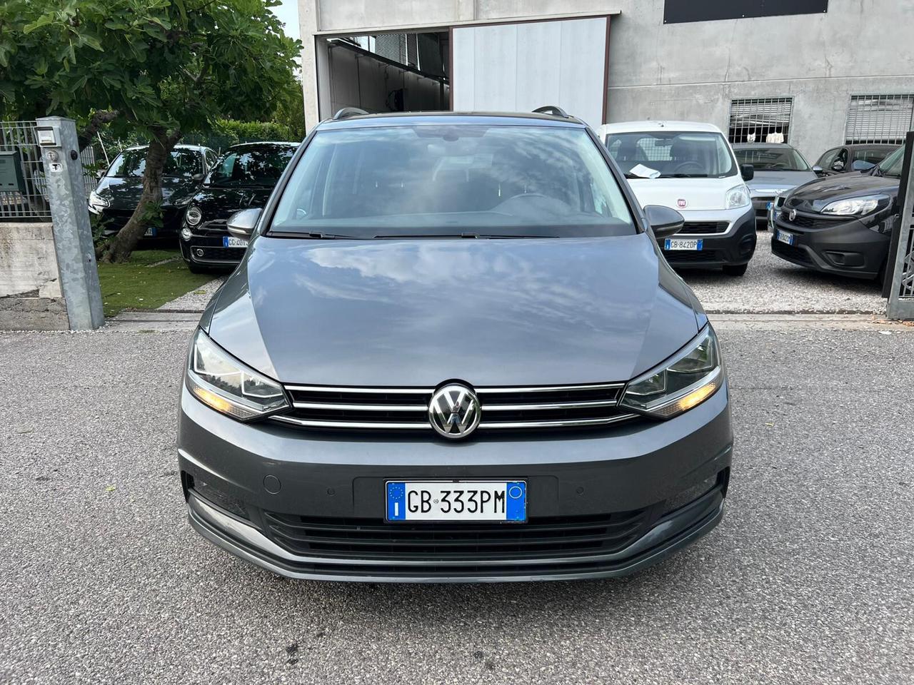 Volkswagen Touran 2.0 TDI 150 CV SCR DSG Business BlueMotion Technology