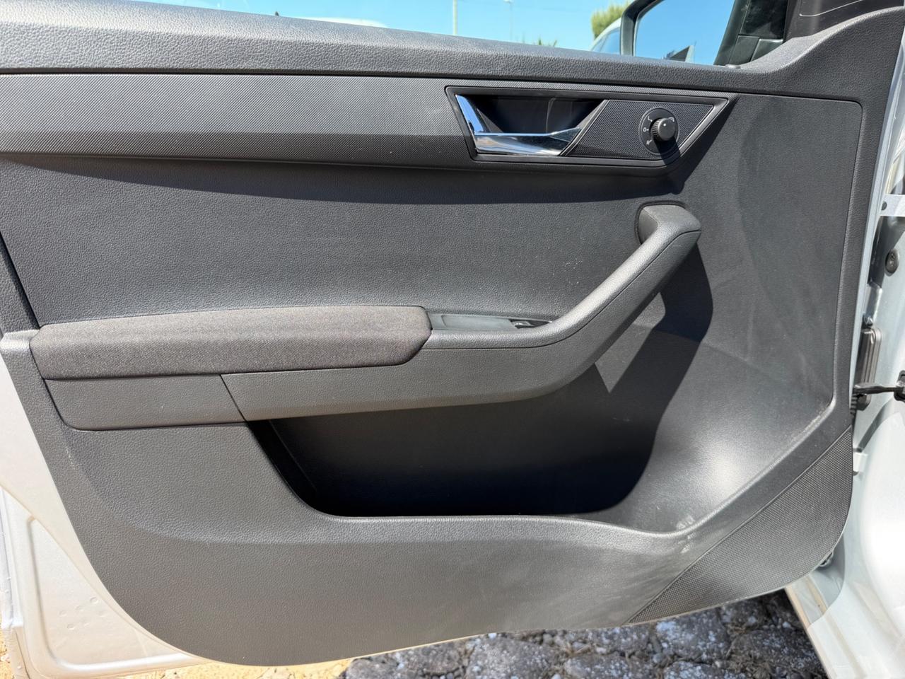 Skoda Fabia 1.0 MPI 60 CV Twin Color Argento