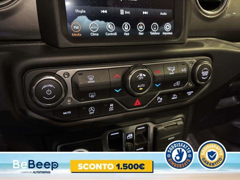 Jeep Wrangler UNLIMITED 2.0 TURBO SAHARA AUTO