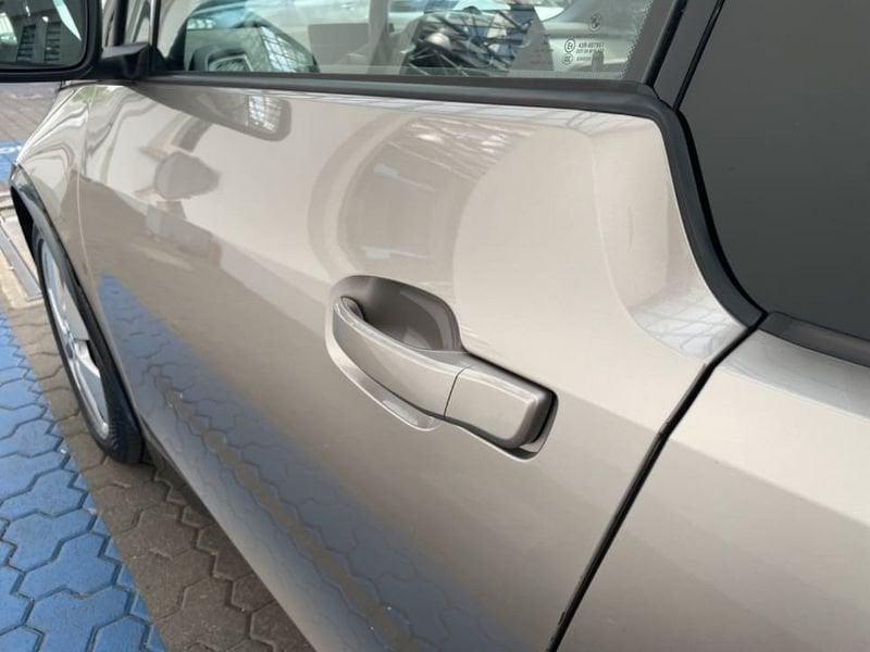 BMW i3 120AH ADVANTAGE