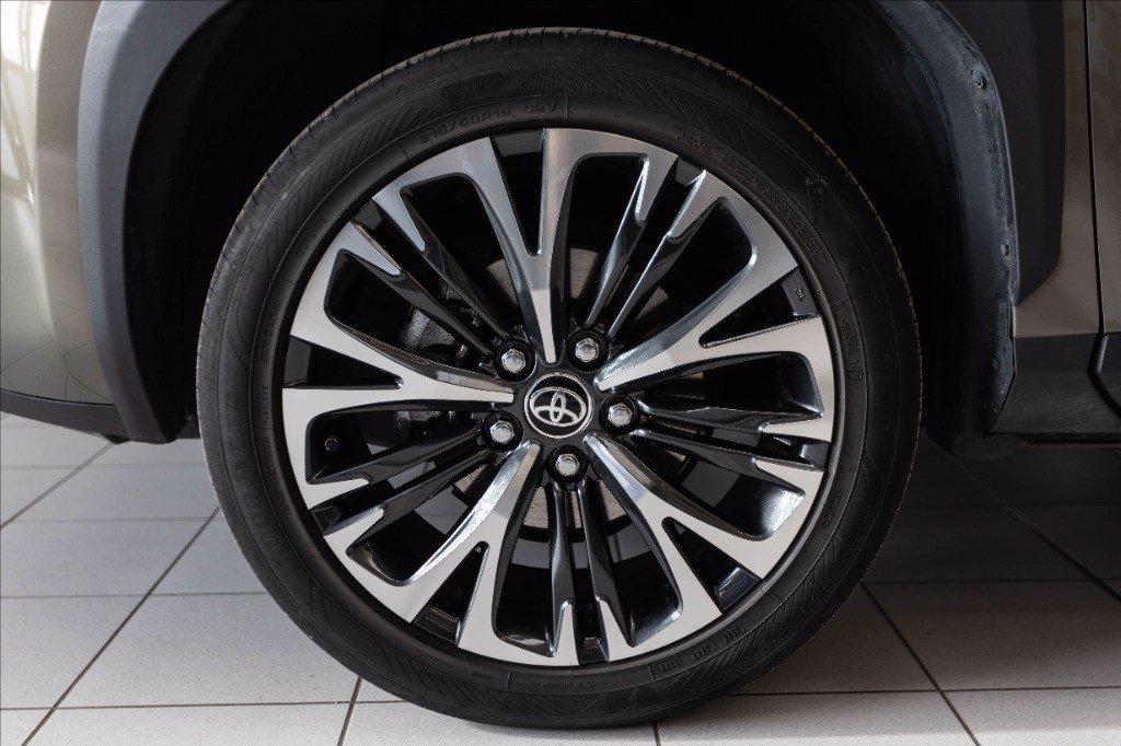 TOYOTA Yaris Cross 1.5h Lounge fwd 116cv e-cvt del 2022