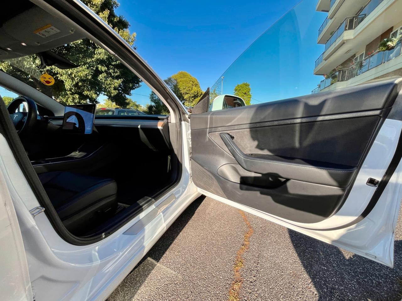 Tesla Model 3 Model 3 Standard RWD Plus