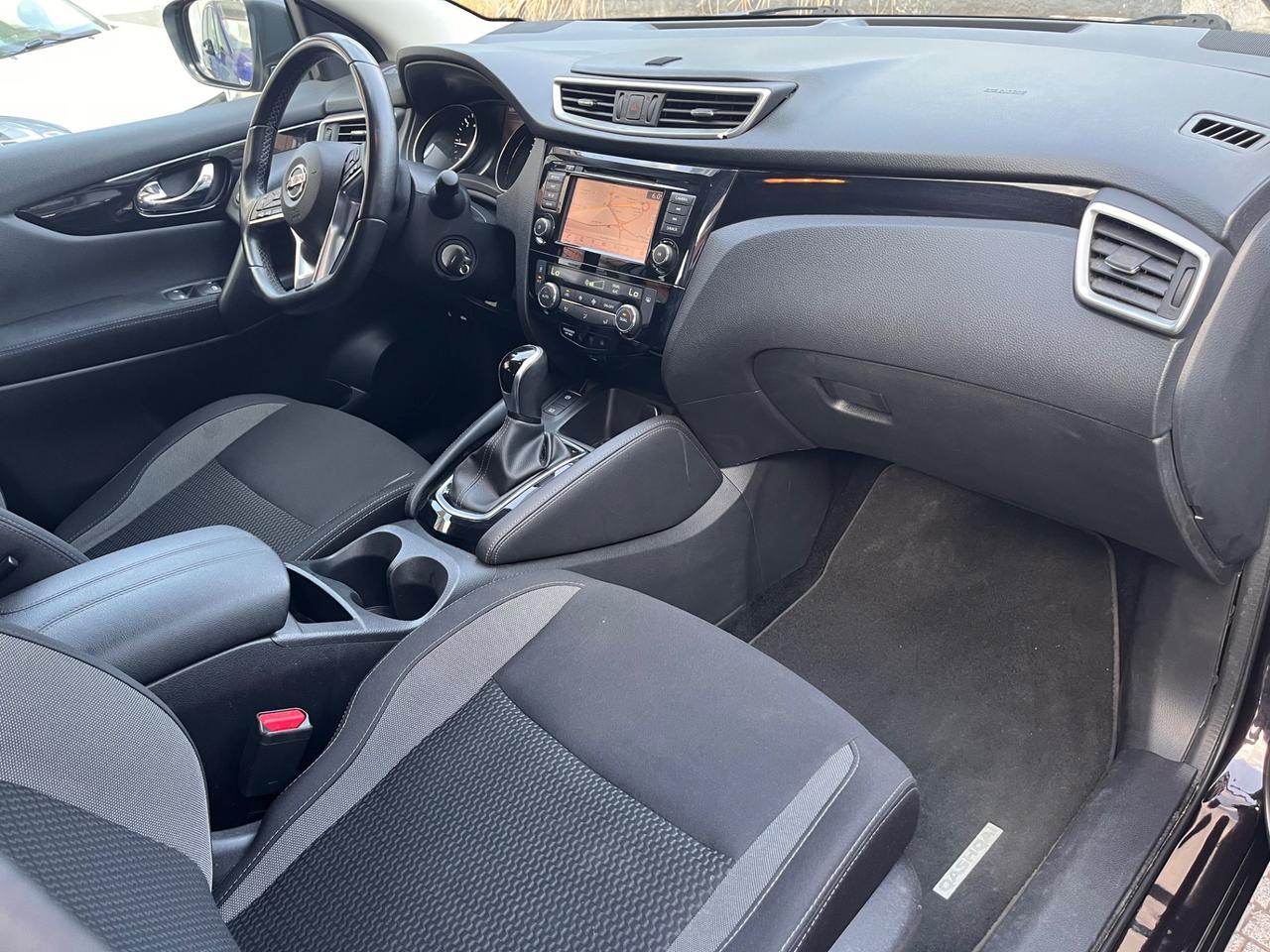 Nissan Qashqai 1.7 dCi 150 CV Business