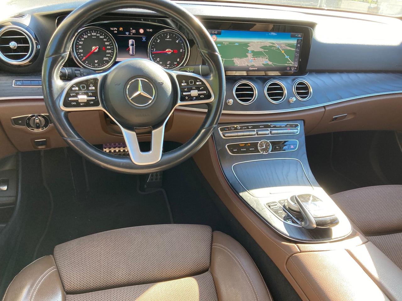 Mercedes-benz E 220 d S.W. 4Matic Auto Premium Plus All-Terrain