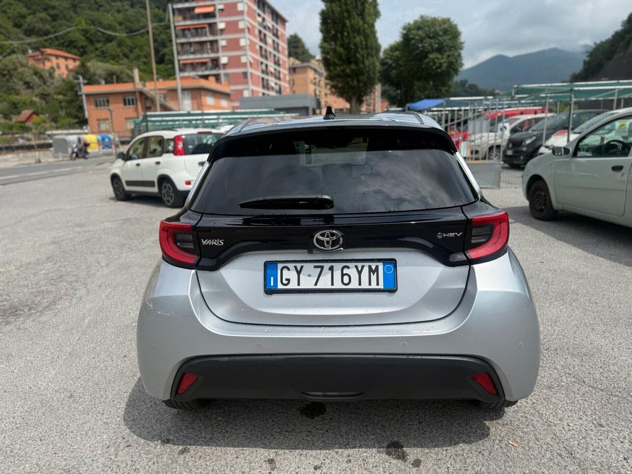Toyota Yaris 1.5 Hybrid 5 porte Trend