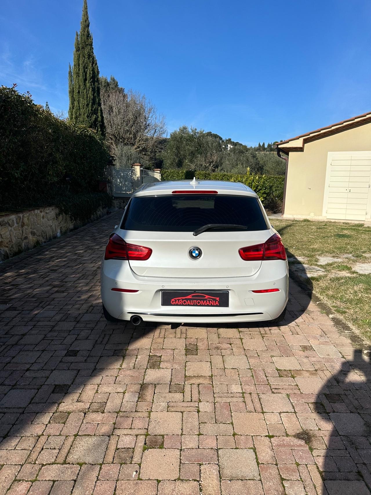 Bmw 116 116d 5p. Urban