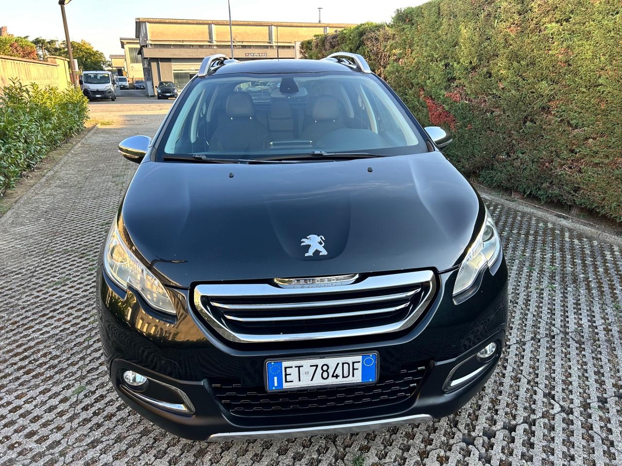 Peugeot 2008 BlueHDi 130 S&S EAT8 Allure