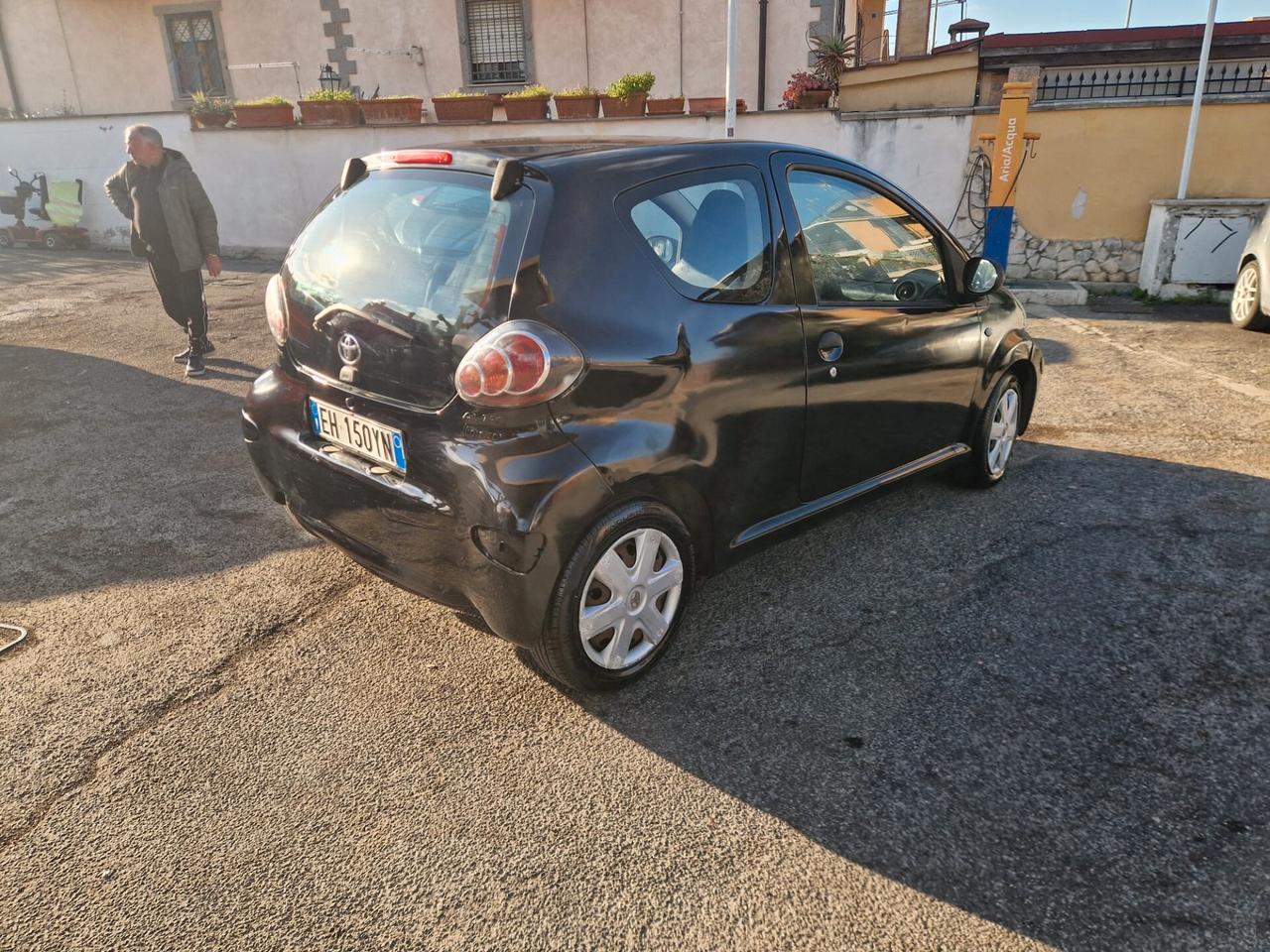 Toyota Aygo 1.0 12V VVT-i 3 porte Now Connect