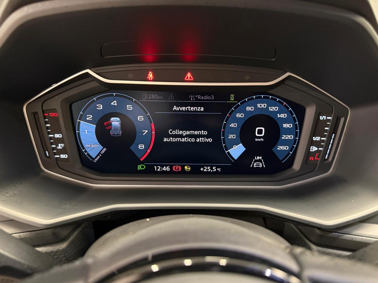 Audi A1 citycarver 30 TFSI Identity Contrast
