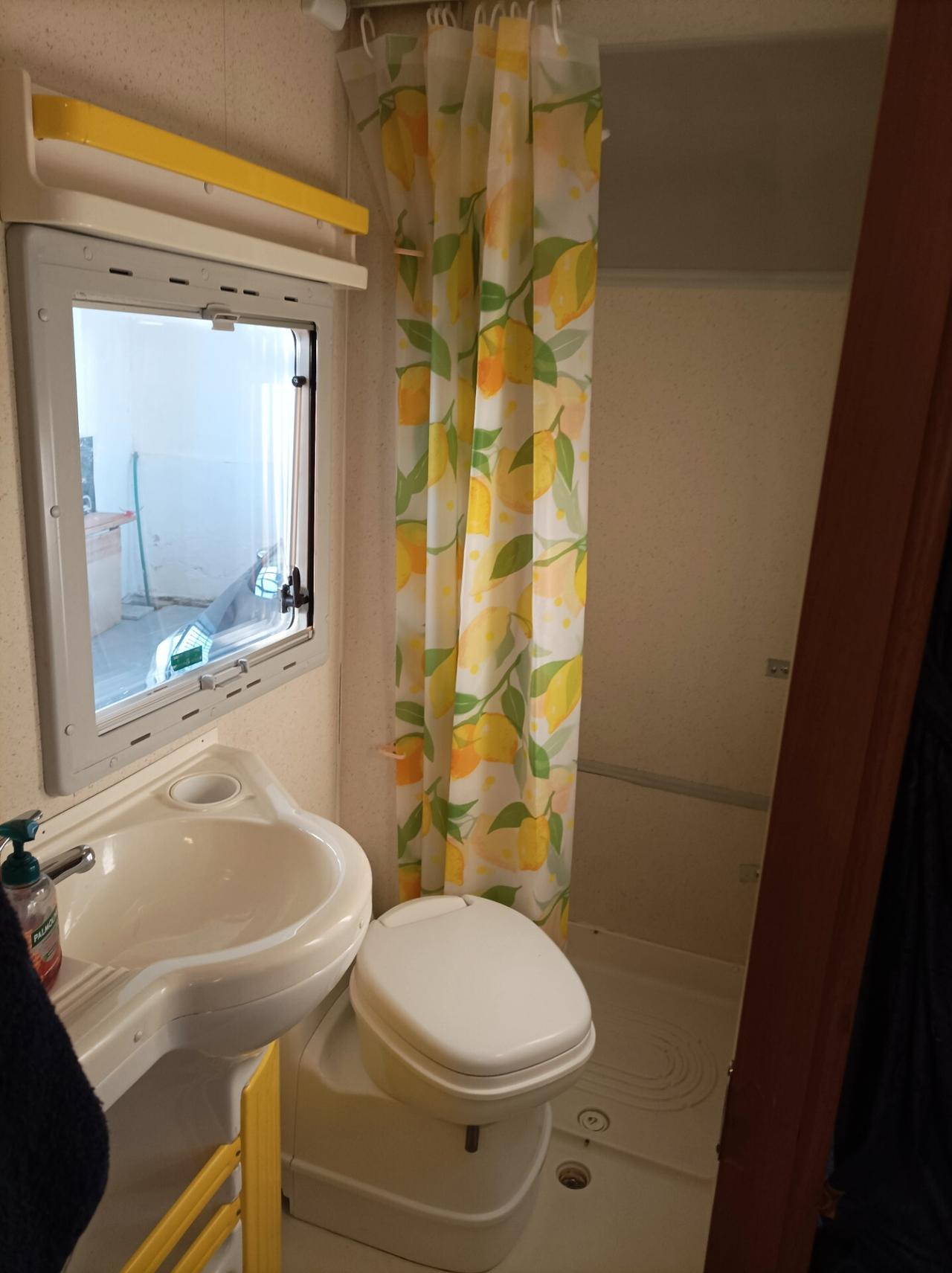 Miller FIAT DUCATO 2800 JTD MOBILVETTA (MILLER STATES)