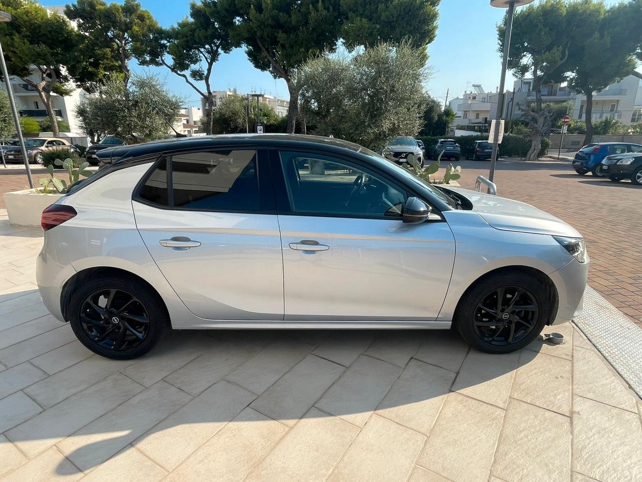 Opel Corsa 1.2 Blitz Edition