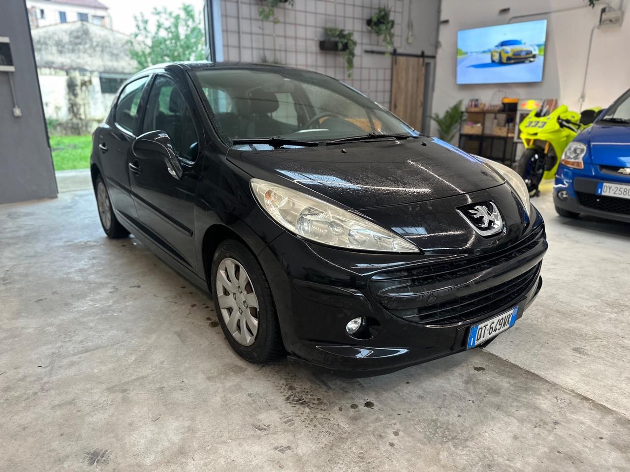 Peugeot 207 1.6 HDi 110CV 5p. XS