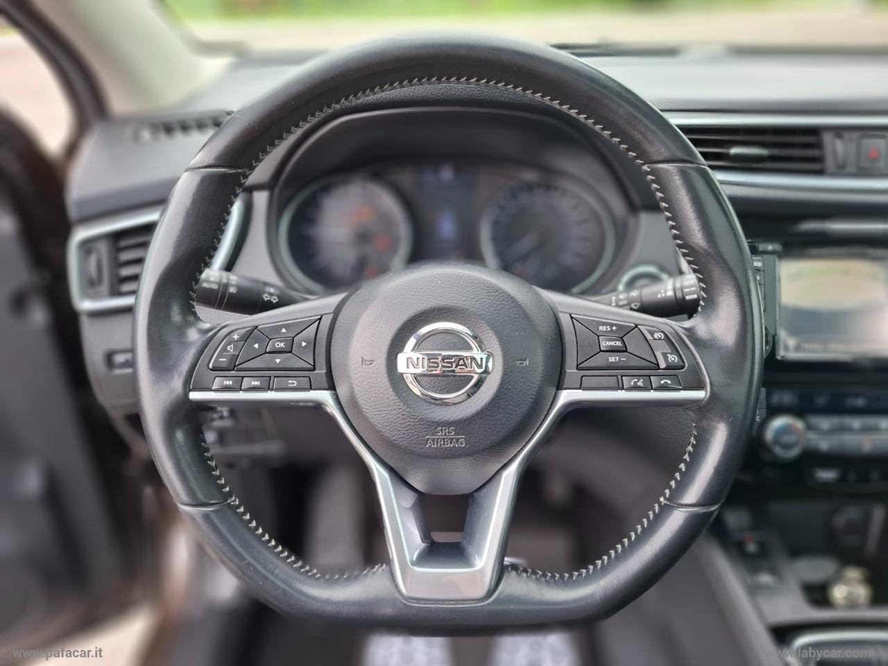 NISSAN Qashqai 1.5 dCi N-Connecta