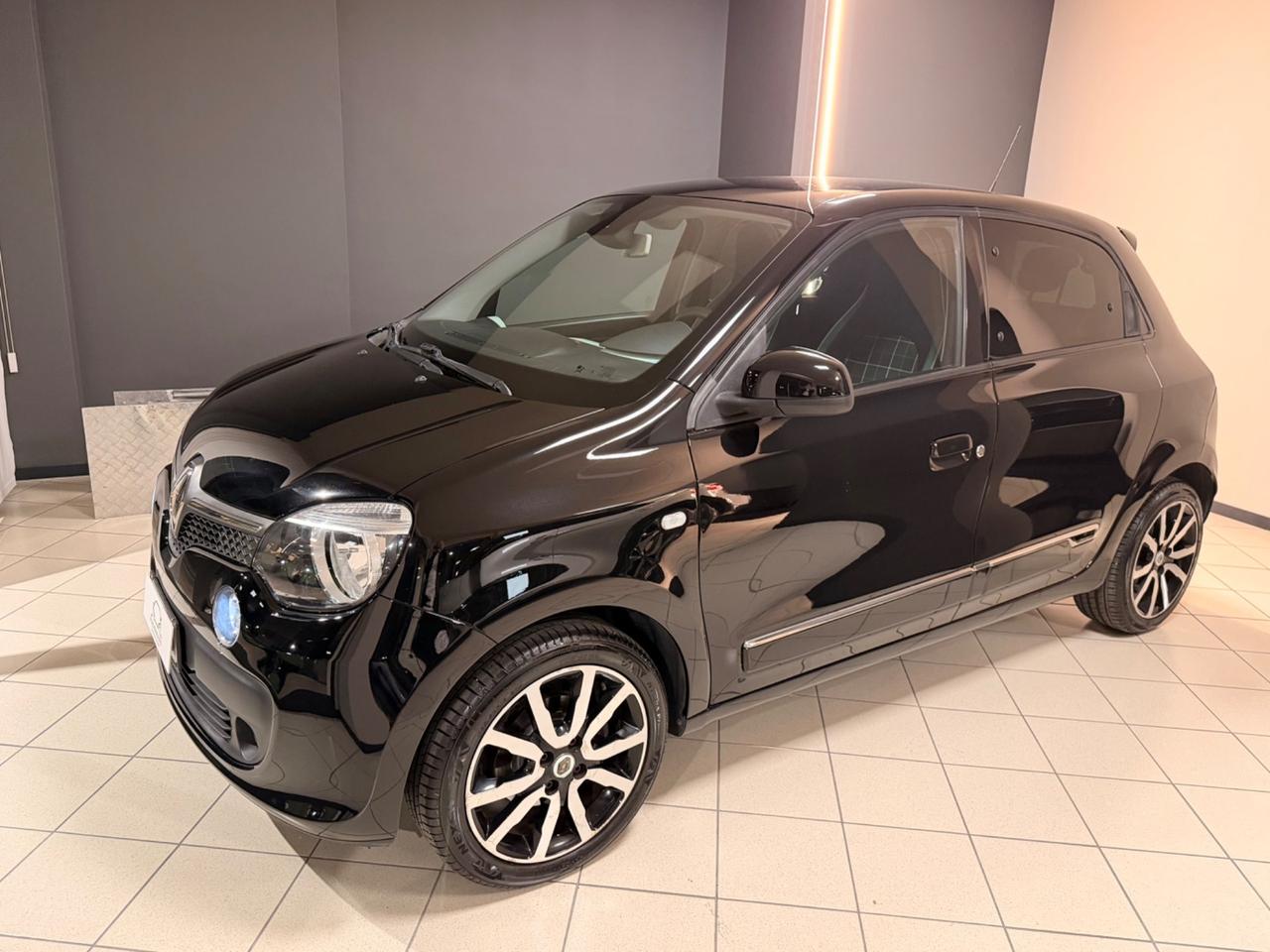 Renault Twingo automatica/pelle/led ed.La Parisienne