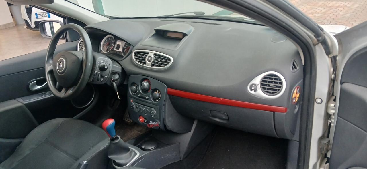 Renault Clio 1200 gpl