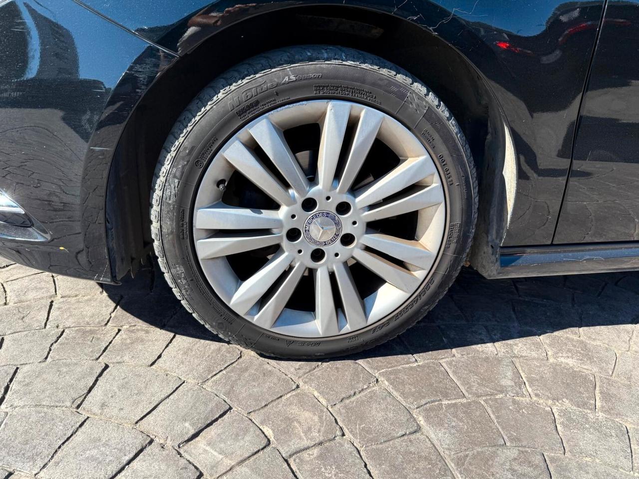 MERCEDES-BENZ B 180 CDI BlueEFFICIENCY Executive