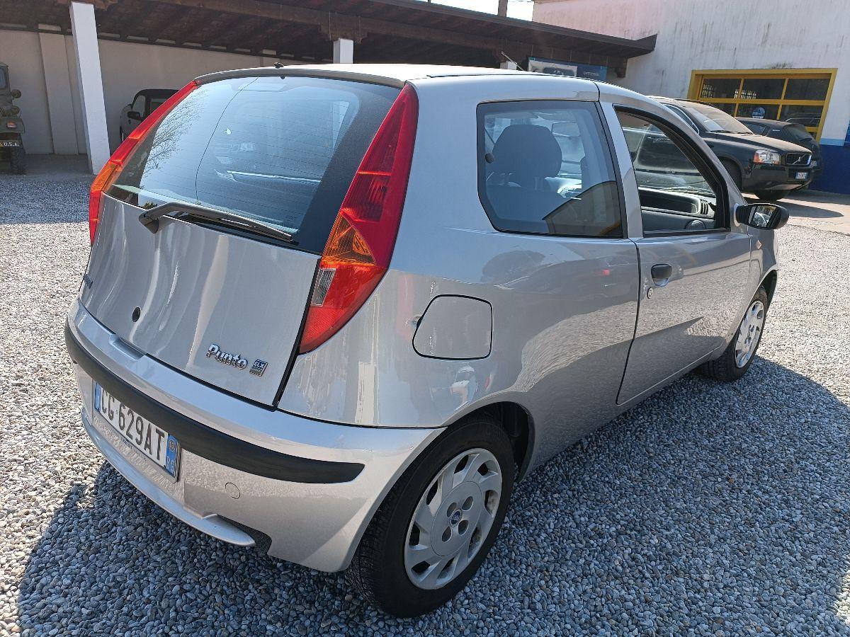 FIAT - Punto - 1.2 3p. ELX UNIPRP KM73000