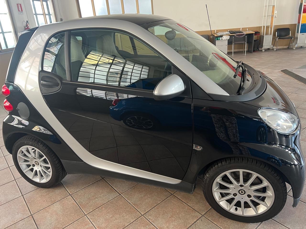 Smart ForTwo 1000 52 kW coupé passion