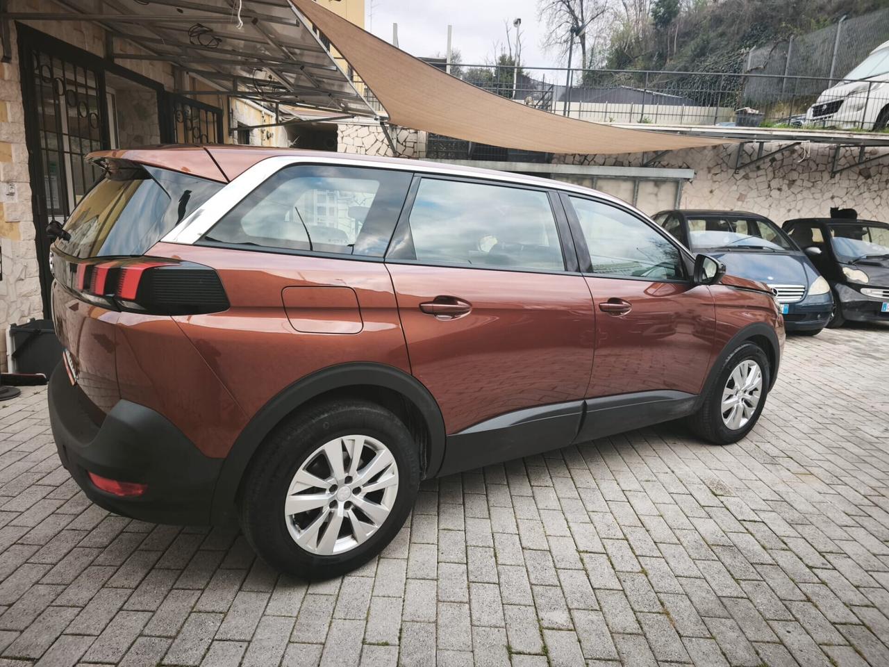 Peugeot 5008 BlueHDi 130 S&S EAT8 Active Pack