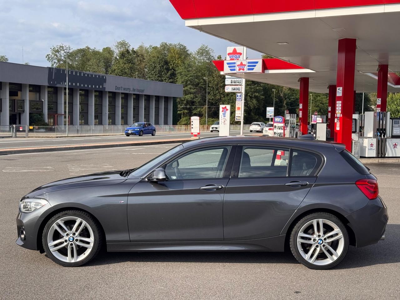 Bmw 116 116d 5p. Msport