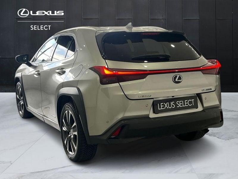 Lexus UX Hybrid Luxury