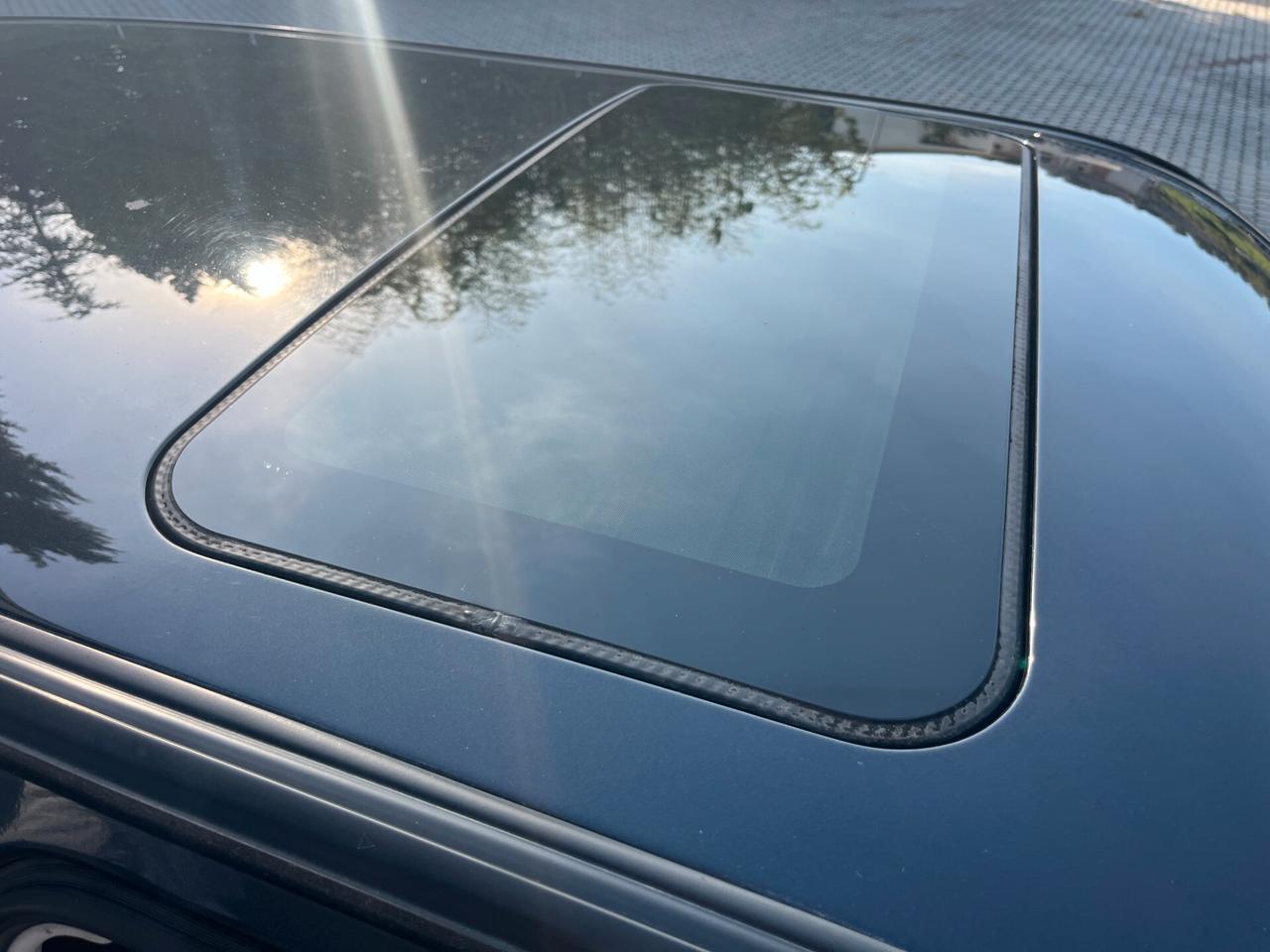Volkswagen Golf 2.0 16V cat 5 porte GTI