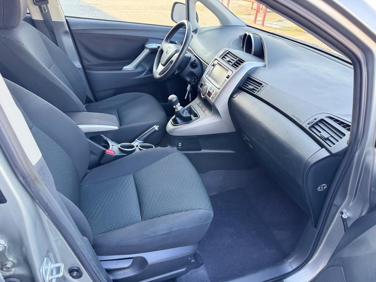 Toyota Verso 2.0 Diesel 2012 7 posti 158.000km