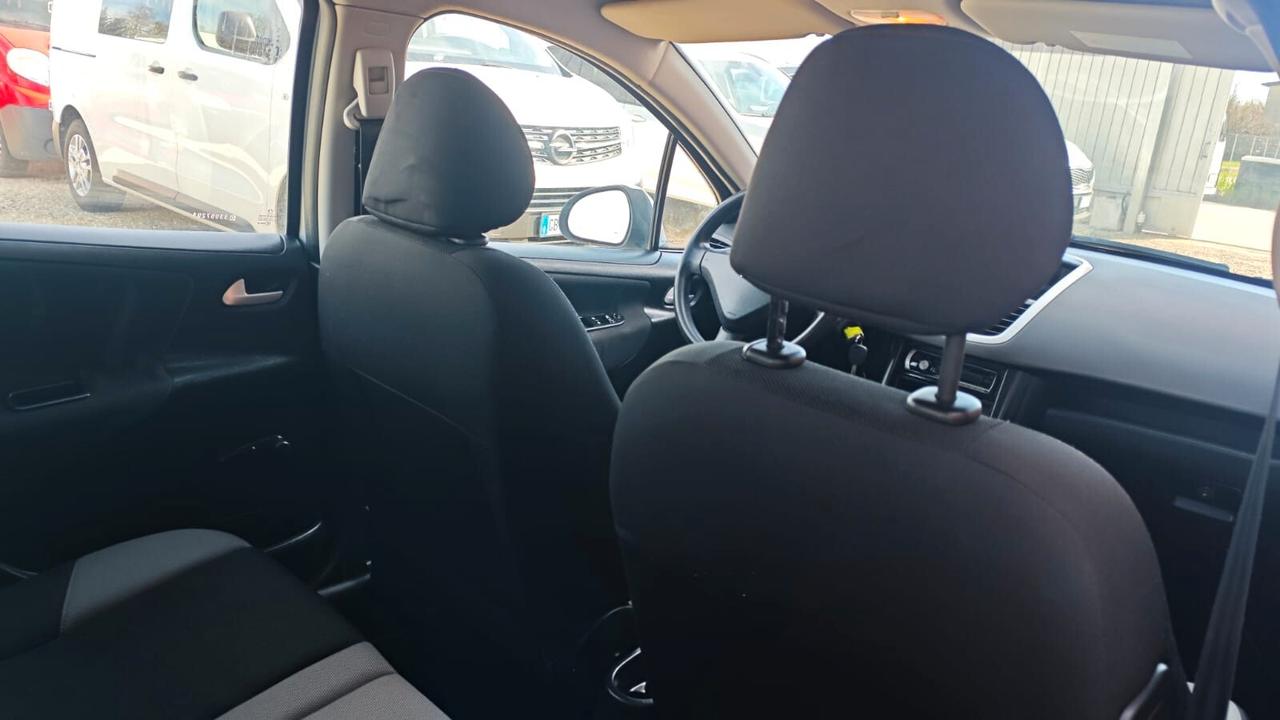 Peugeot 207 1.4 8V 75CV 5p. ONE Line