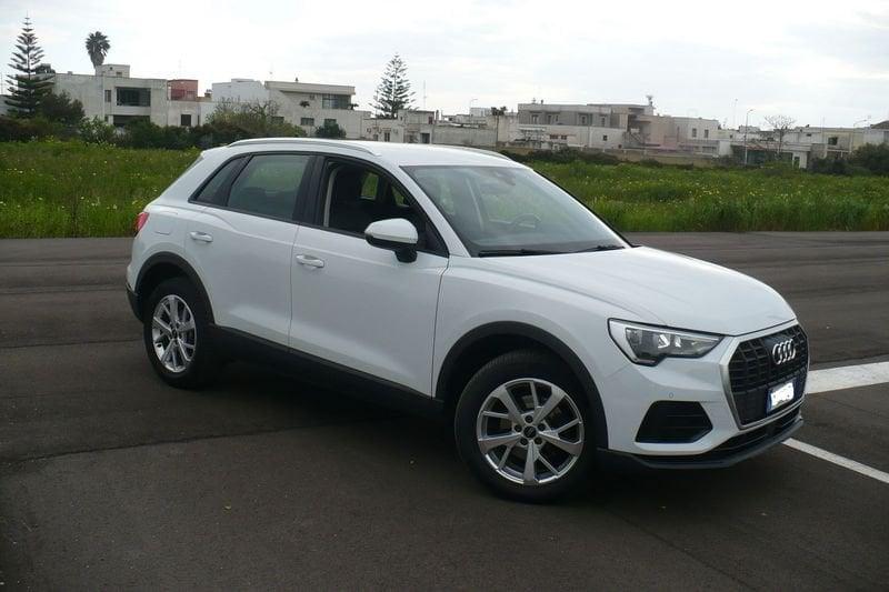 Audi Q3 2.0 35 TDI S Tronic Business Advanced