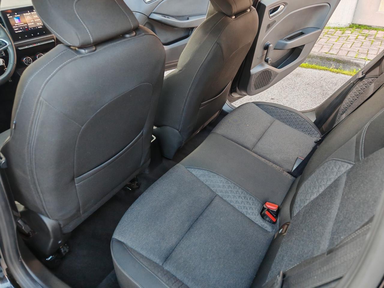RENAULT CLIO 1.5 DCI OK NEOPATENTATI KM VERI UNIPROPRIETARIO