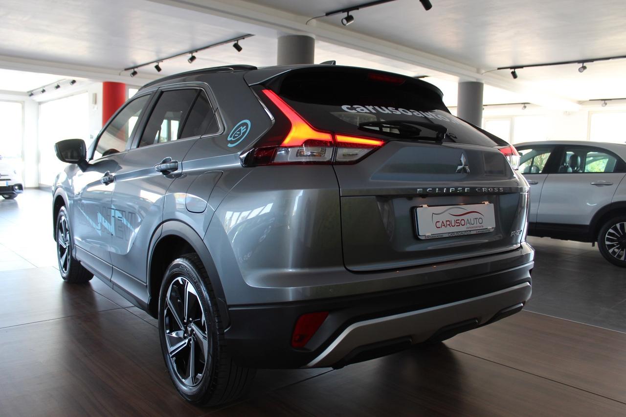 Mitsubishi Eclipse Cross Eclipse Cross 2.4 MIVEC 4WD PHEV Instyle SDA